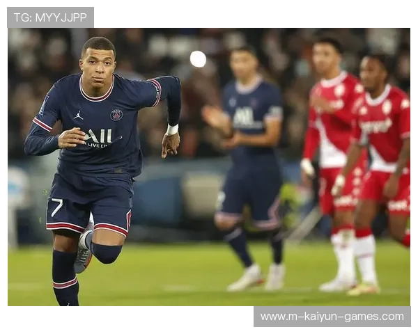 姆巴佩领衔，巴黎争夺世界杯桂冠，巴黎足球队员姆巴佩